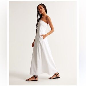 Abercrombie & Fitch Strapless Skimming Linen-Blend Maxi Dress